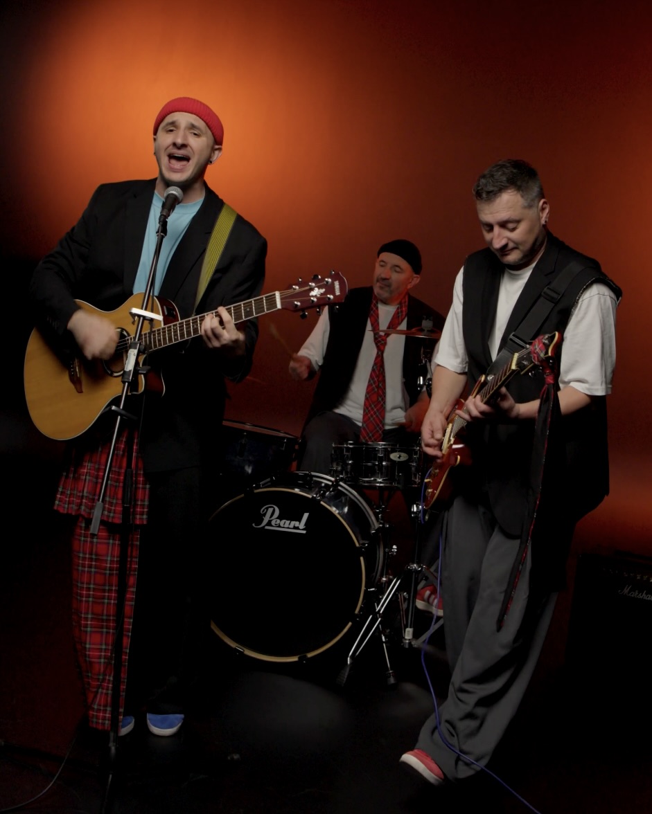 Danya performing live — Flip the Penguin